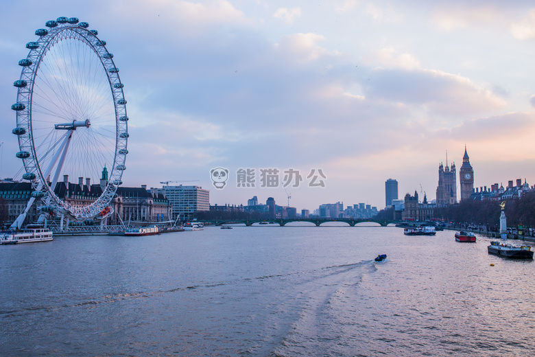 建筑学 大的 本