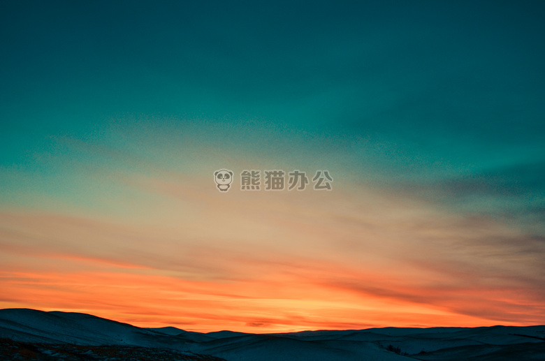黎明 黄昏 山