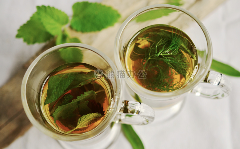 芳香的 炮制 杯子