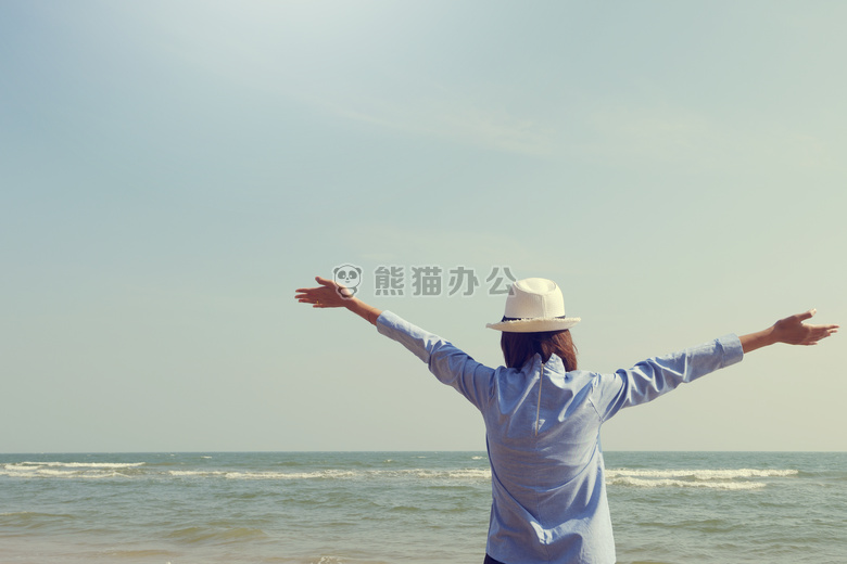 女性的 女孩 地平线