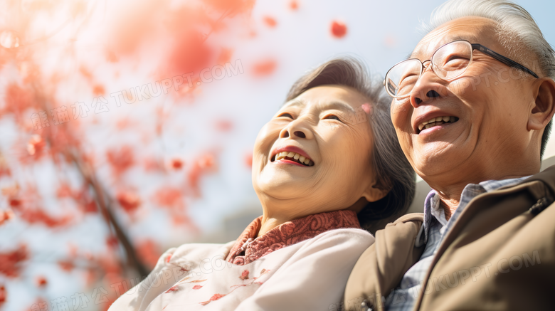 重阳节老人欣赏美景摄影图