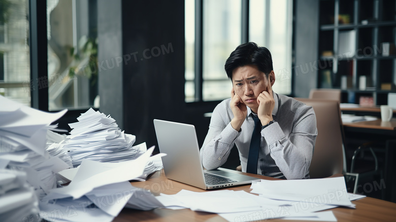 工作压力很大头疼的商务男士