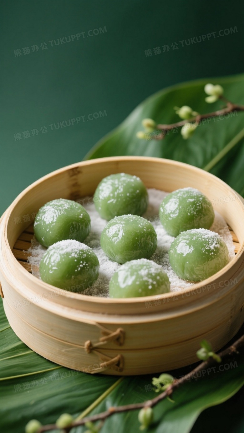 青绿糯米团子蒸笼特写图片