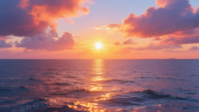 夕阳海面波光粼粼侧逆光图片