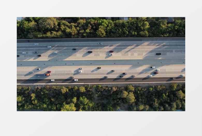 航拍城市道路上有序的交通状况实拍视频素材